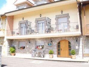 Majoituspaikan julkisivu