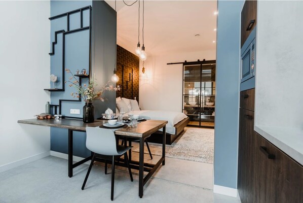 Habitación doble ('t Licht) | Zona de estar | Una televisión de pantalla plana