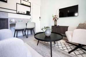 Chambre Double ('t Groen) | Salle de séjour | Télévision à écran plat