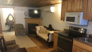 Unclassified image, 5 of 41, button - MX Motel (Chester)