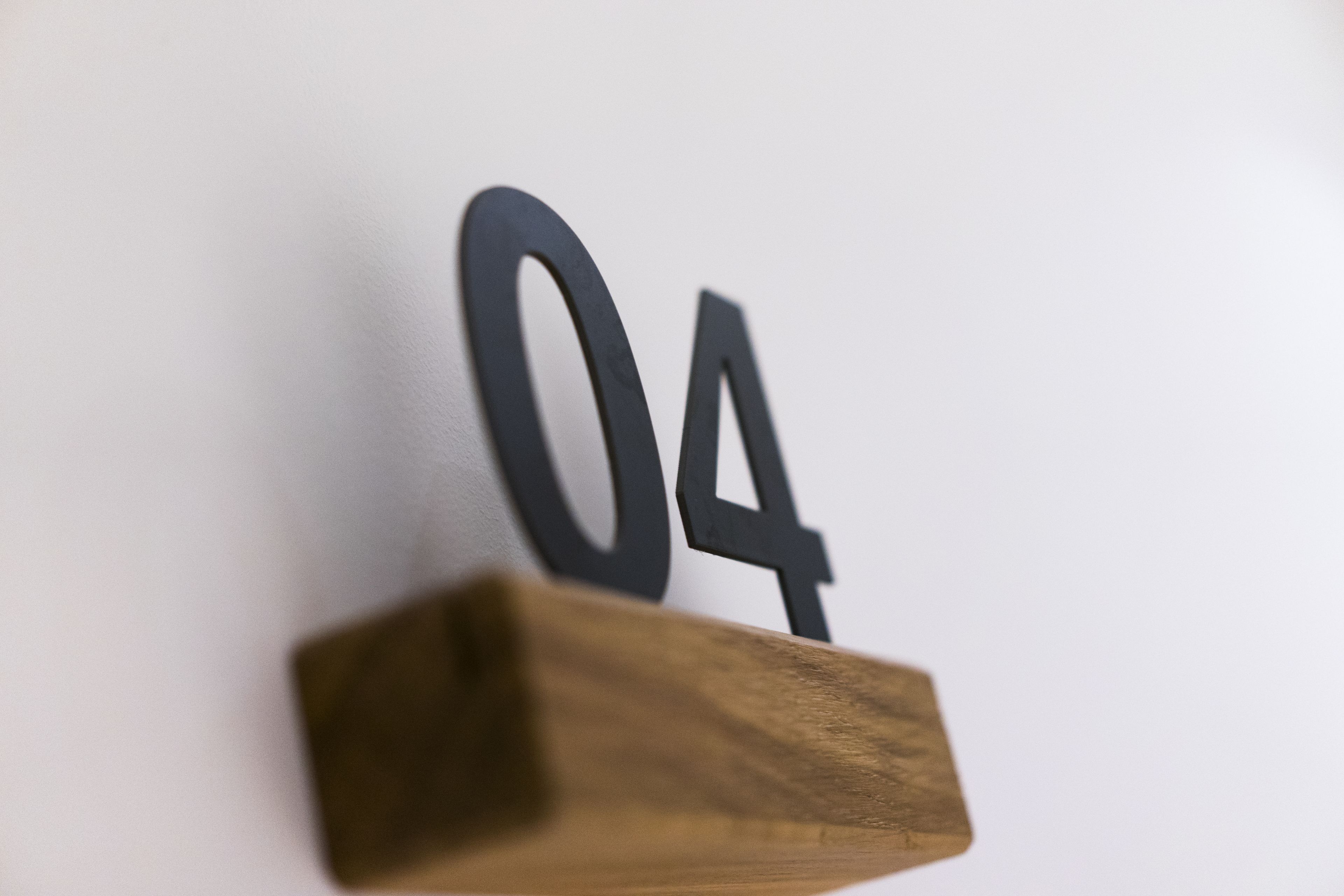 business room, non smoking | hypo-allergenic bedding, desk, blackout curtains, cots/infant beds