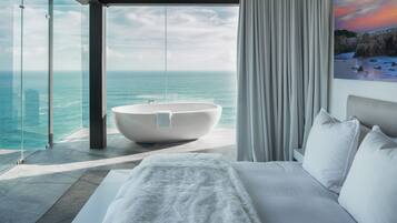 House, 5 Bedrooms (Heaven On Earth) | Premium bedding, in-room safe, blackout curtains, iron/ironing board