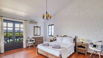 Vila Eksklusif, 5 kamar tidur | 5 kamar tidur dan didekorasi berbeda-beda