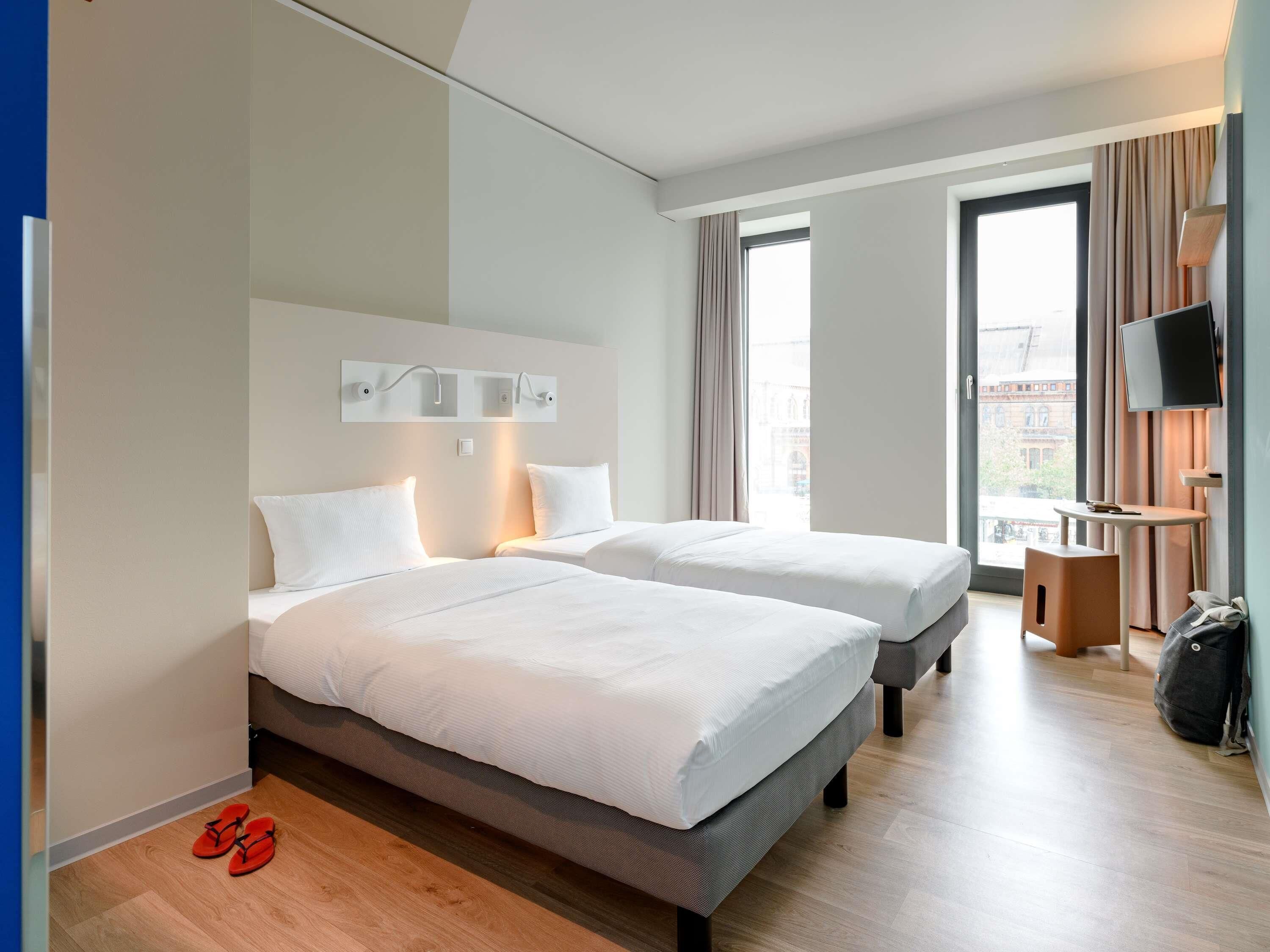 Standard Twin Room, 1 Twin Bed | Blackout drapes, soundproofing, free WiFi, bed sheets