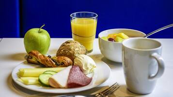 Daily buffet breakfast for a fee