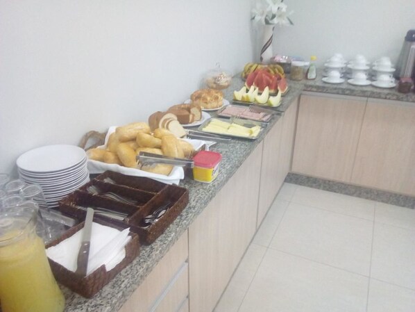 Petit déjeuner buffet compris tous les jours