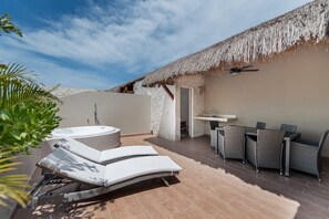 Apartment, 2 Bedrooms | Terrace/patio