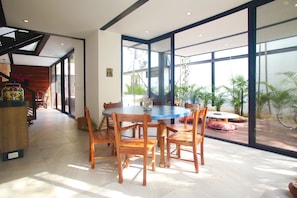 Family House, Private Pool | In-room dining