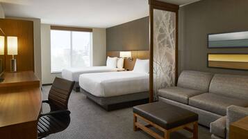 In-room safe, desk, laptop workspace, blackout curtains