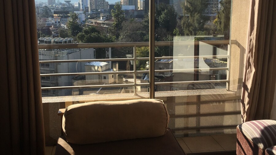 Amistar Apartments