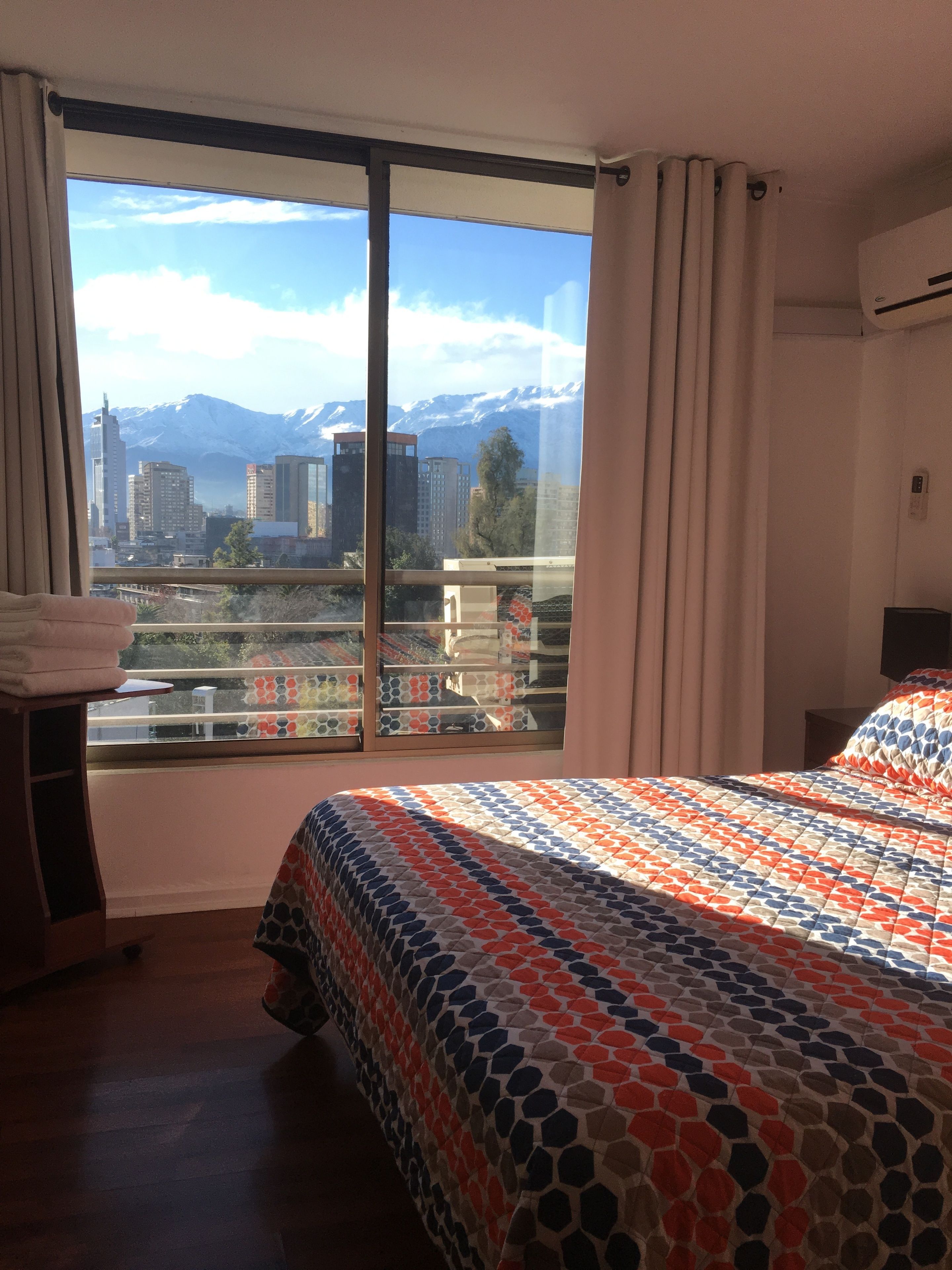 ลอฟท์ | 1 ห้องนอน, ผ้าม่านกันแสง, เตารีด/โต๊ะรีดผ้า, Wi-Fi ฟรี