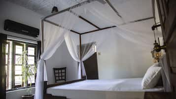 Deluxe Double Room, 1 Katil Ratu (Queen), Non Smoking | Kalis bunyi, Wi-fi percuma