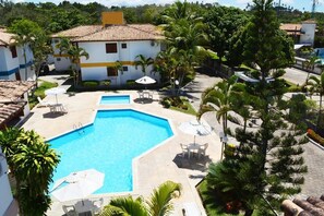 2 outdoor pools, pool umbrellas, pool loungers