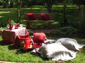 Champagne service - Millstream Inn Guesthouse (Hartbeespoort)
