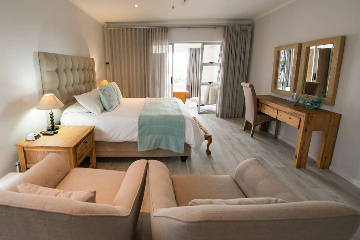 Executive Double Room, 2 Bedrooms, Non Smoking, Ocean View