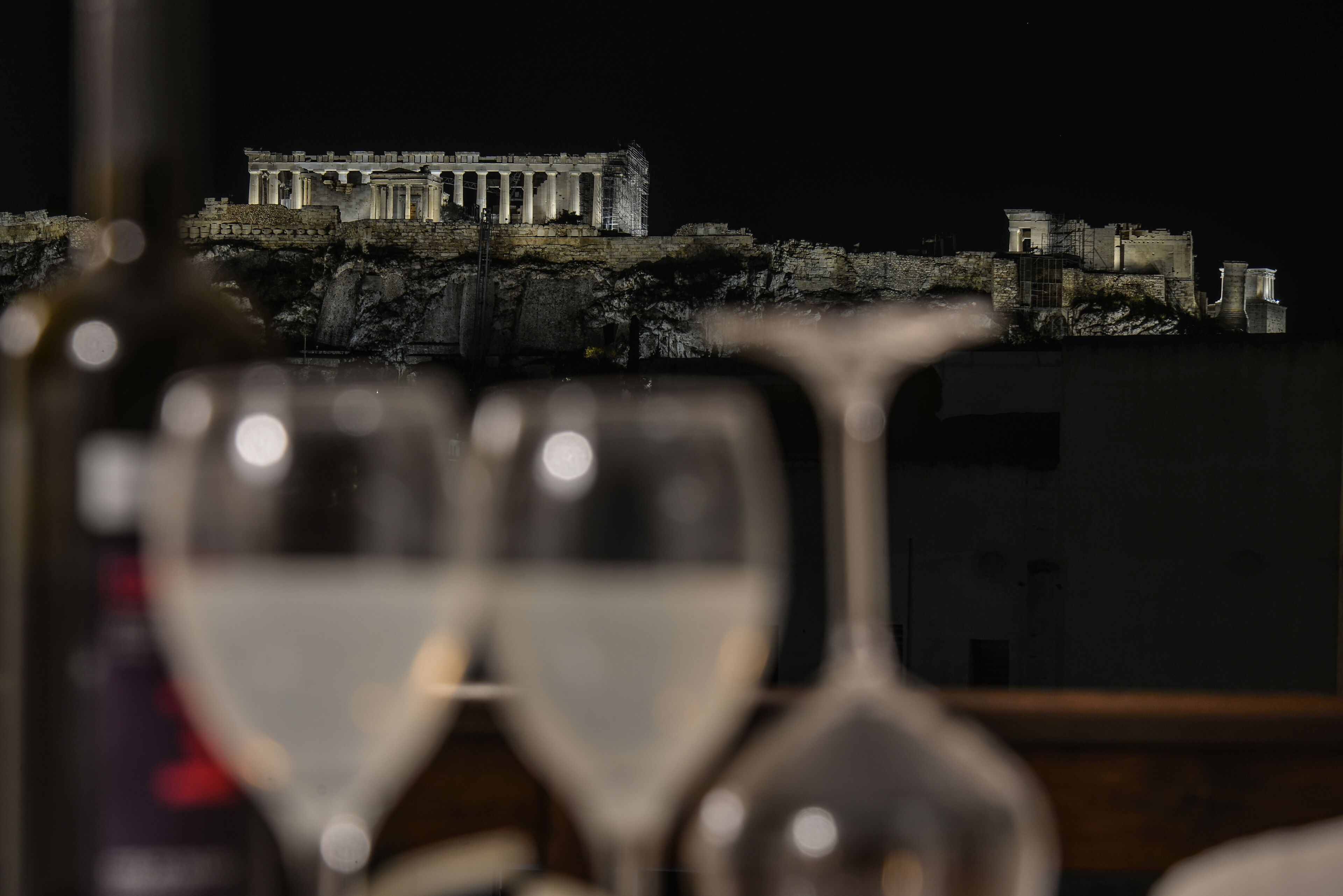 Ropa de cama hipoalergénica y minibar 