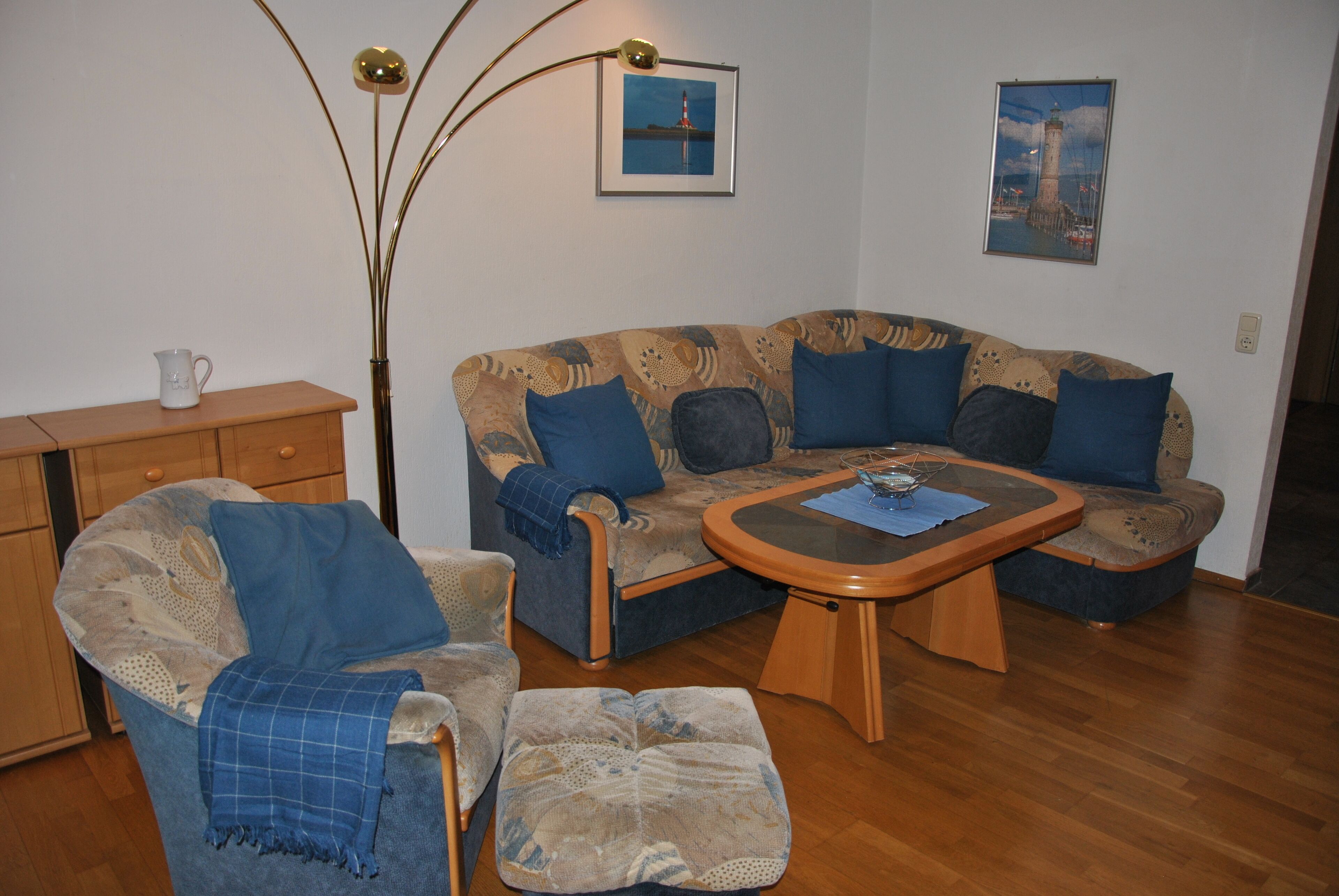 Terraced house, quiet, central, family friendly, free wifi and SKY sports