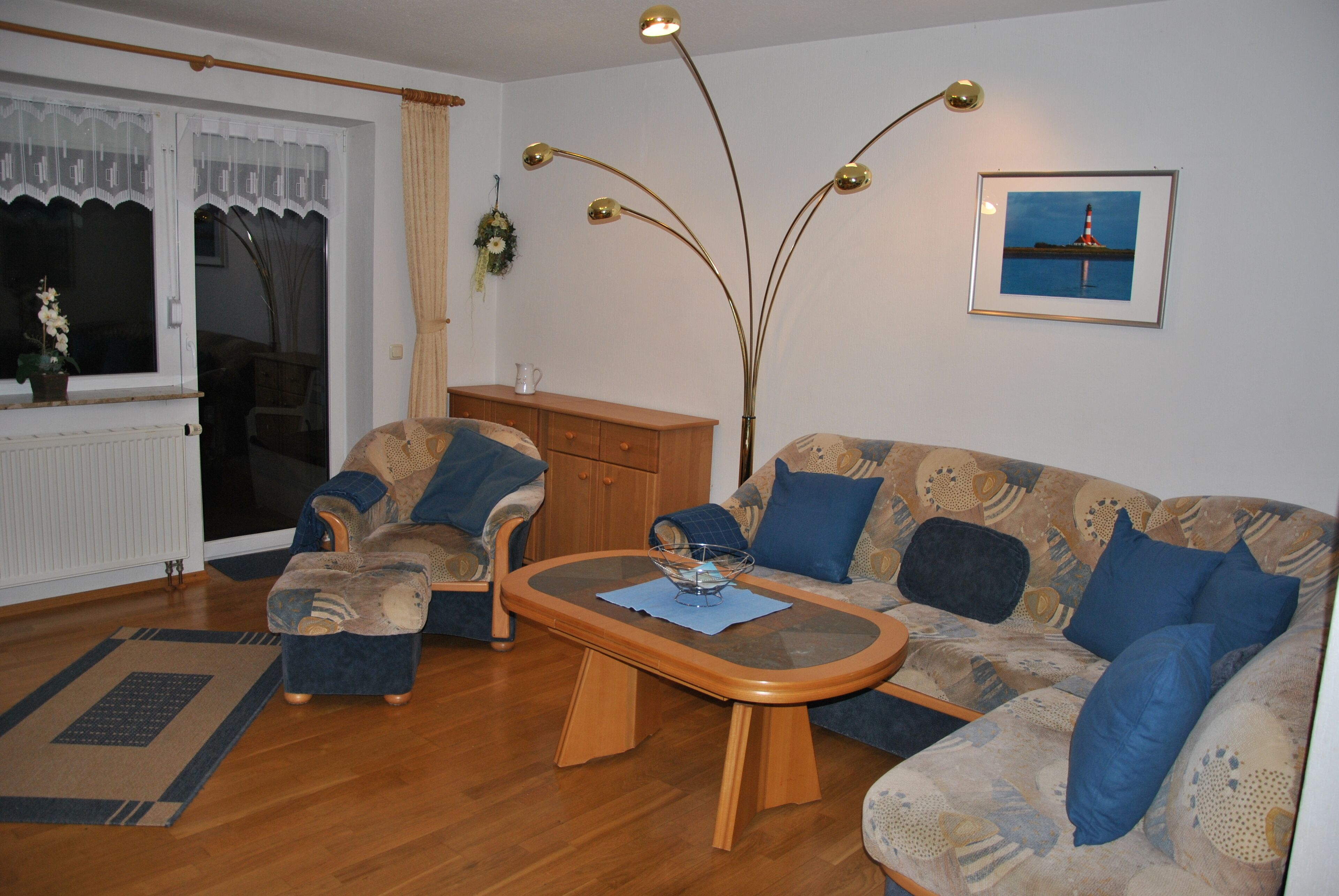 Terraced house, quiet, central, family friendly, free wifi and SKY sports