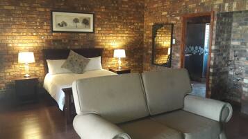 Family Suite, 3 Bedrooms | Free WiFi