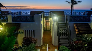 Unclassified image, 5 of 42, button - Pelicans Pad @ Ballito (Ballito)