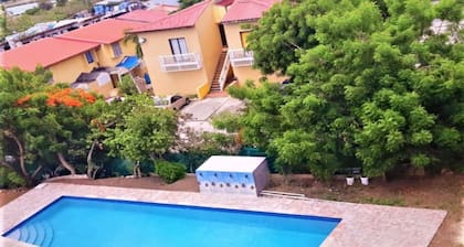 Myriam and Frank Residence