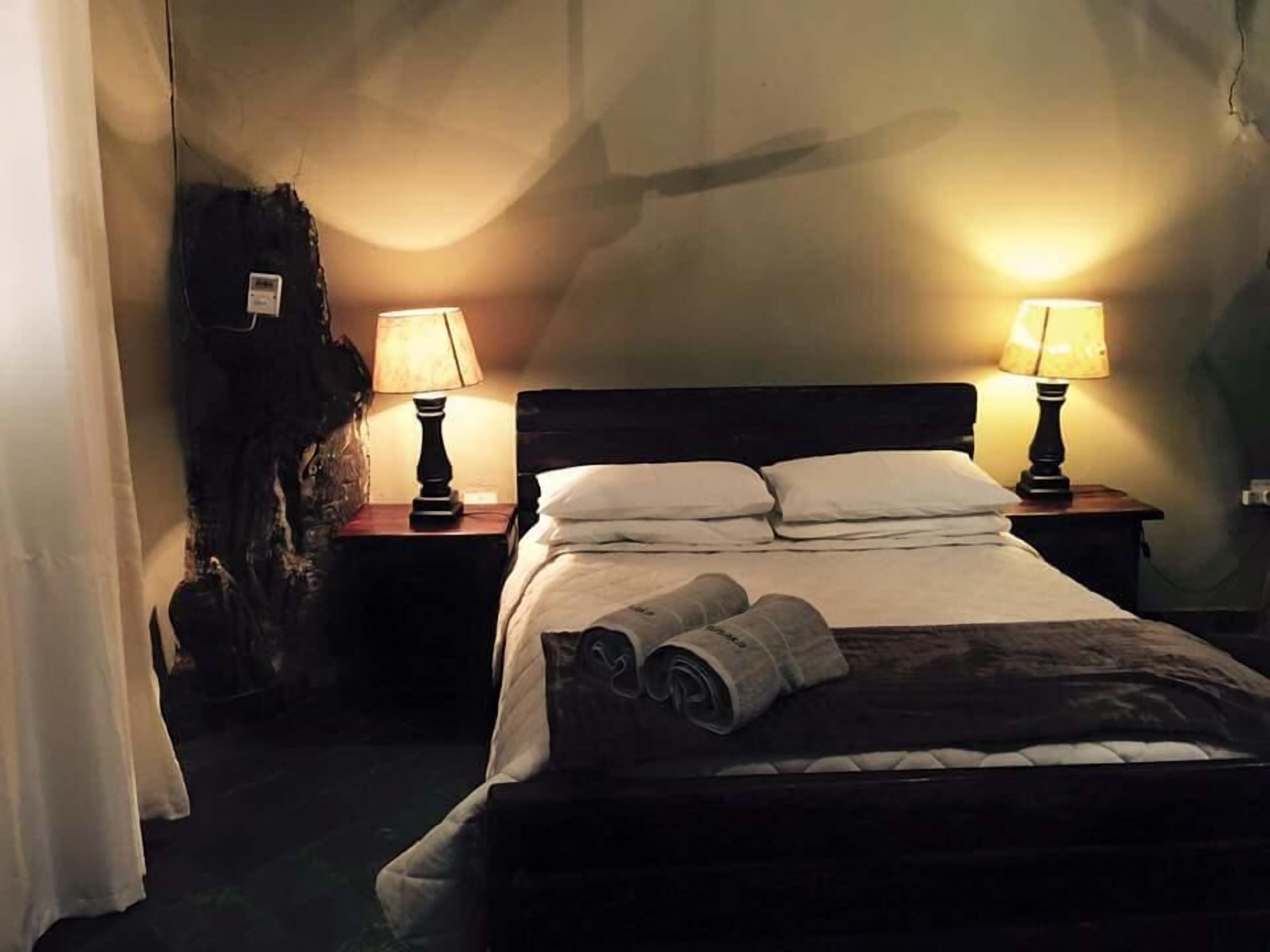 In-room safe, free WiFi