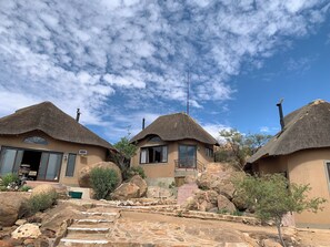 Luxury Villa, 3 Bedrooms - Namibgrens Guest Farm (Solitaire)