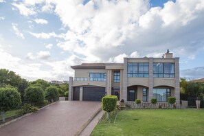 Majoituspaikan julkisivu