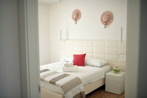 2 makuuhuonetta, tallelokero huoneessa, ilmainen Wi-Fi, vuodevaatteet