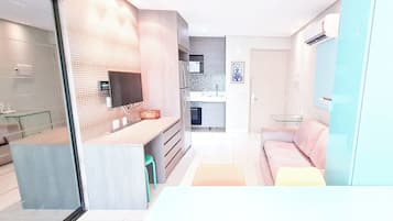 Appartement Familial, vue jardin | Coin séjour | Télévision LED
