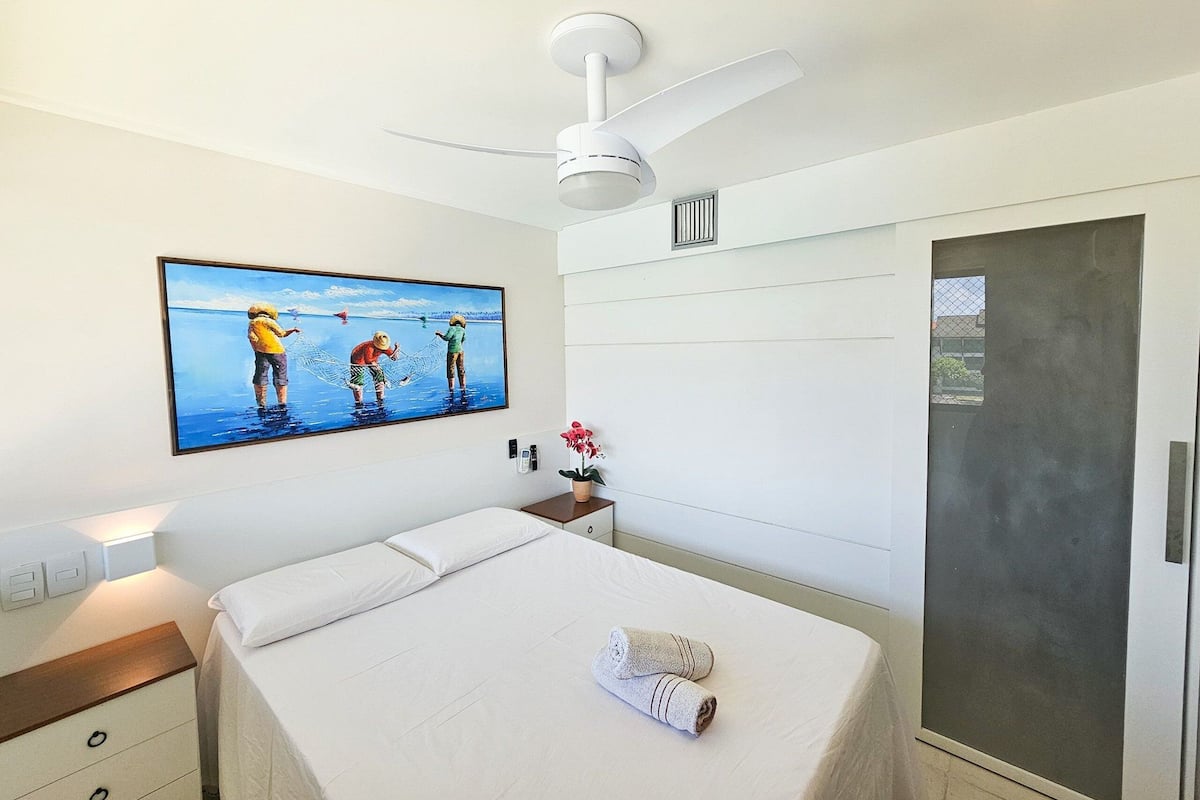 Departamento Confort | Decoración personalizada, muebles diferentes y cortinas blackout