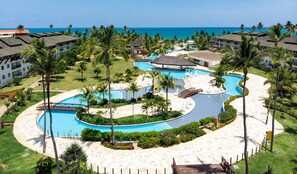Family Apartment, 2 Bedrooms, Non Smoking, Pool View | Pool | 3 outdoor pools, a heated pool - Flats no Beach Class de Muro Alto (Ipojuca)