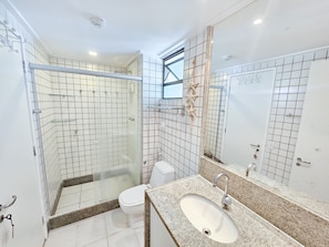 Apartamento conforto | Banheiro | Chuveiro