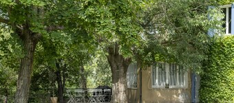 rental in the heart of Provence with private pool secured