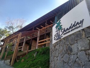 Front of property - Pousada Recanto El Shadday (Ubatuba)