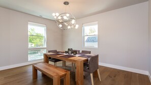 In-room dining - The Clinton Modern (Portland)