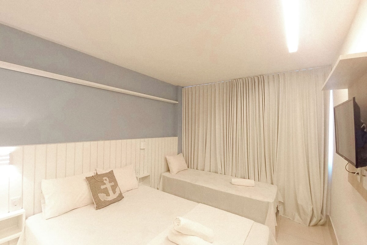 Familie appartement, uitzicht op zwembad | 2 slaapkamers, individueel gedecoreerd, individueel gemeubileerd