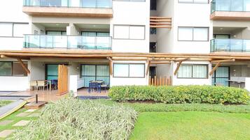 Apartemen | Pemandangan dari kamar