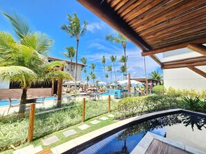 Deluxe-Apartment | Pool