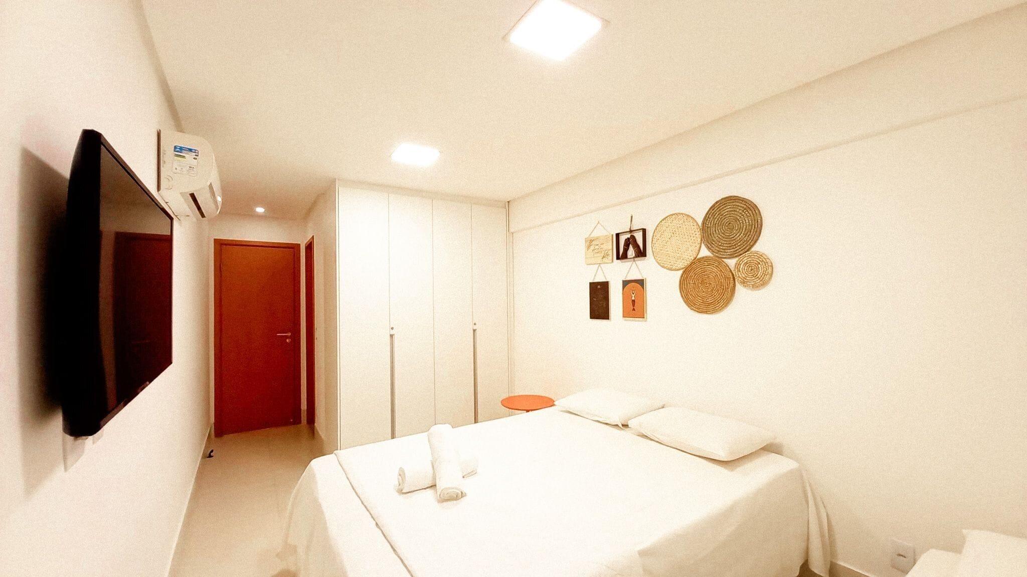 Family Apartment, Pool View | 2 bedrooms, individually decorated, individually furnished, free WiFi