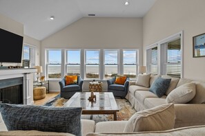 Flat-screen TV, fireplace, DVD player, table tennis