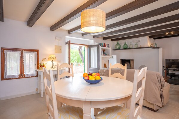 Dining - CAN FERRER - Villa with private pool in POLLENÇA. Free WiFi (Pollença)