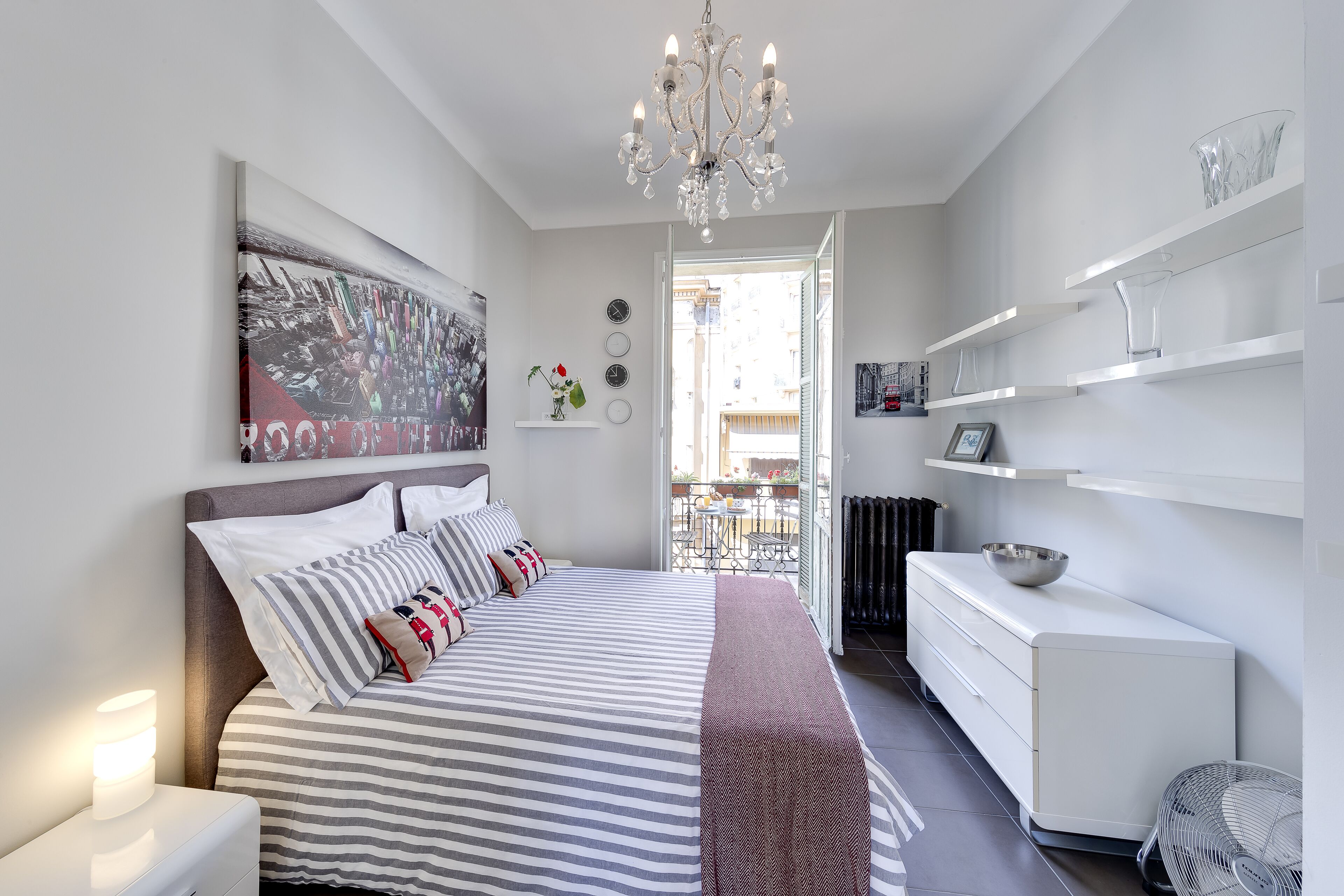 2 Schlafzimmer, Schreibtisch, Bügeleisen/Bügelbrett, kostenloses WLAN