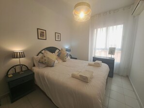 4 bedrooms, in-room safe, iron/ironing board - Ref: 299 Beachfront 4 bedroom apartment with pool in Fuengirola (Fuengirola)