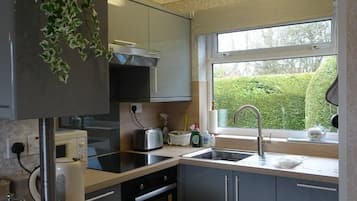 Micro-ondes, lave-vaisselle