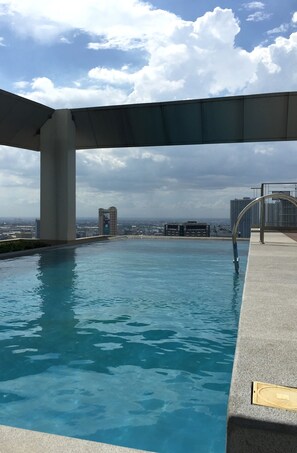 Piscina a l'aire lliure 