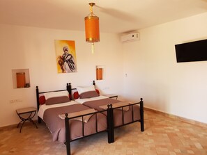 Classic Bungalow, 3 Single Beds, Accessible, Pool View - Les Orangers De L'Ourika (Ghmate)