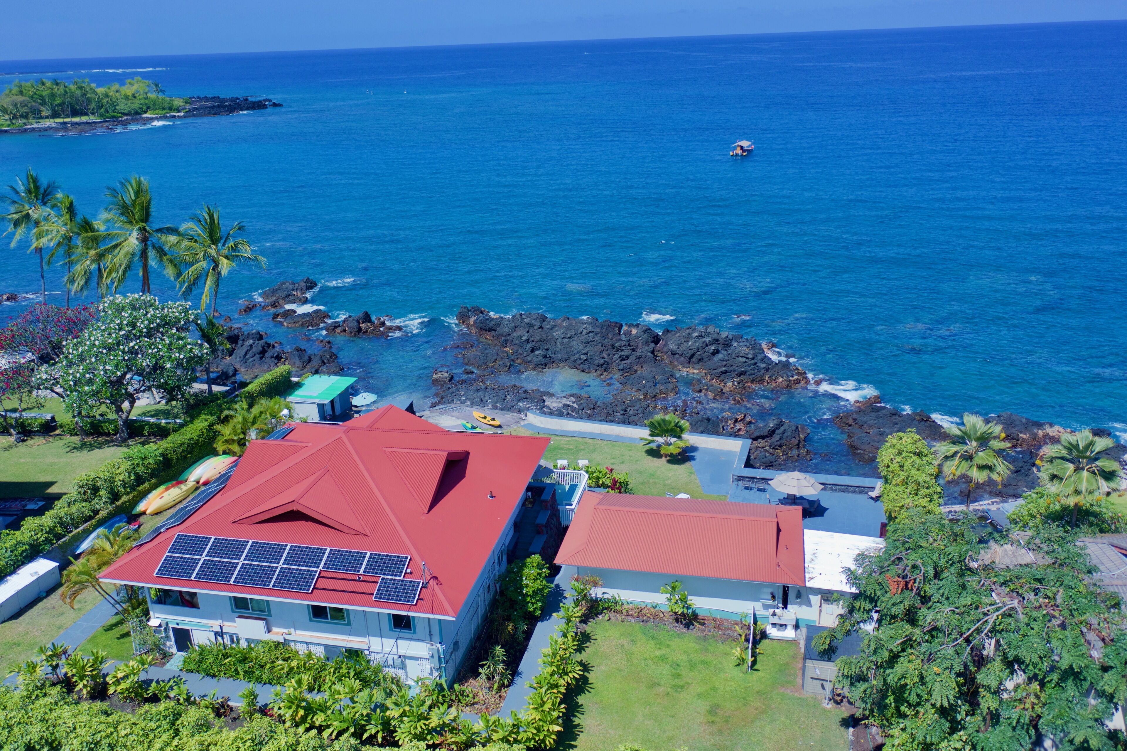 Lawai'a Sea Lodge Cottage - Ocean Front - Hosted - KAYAKS INCLUDED