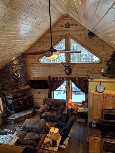 Hiljattain rakennettu - ensimmäisen kauden vuokraus!  Luxury Getaway rauhallisessa ympäristössä