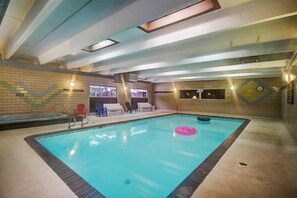 Condo (2BD_MW_315) | Pool